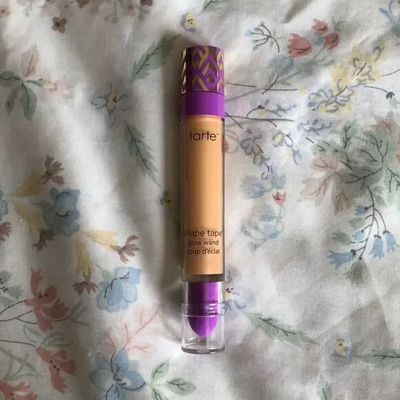 Tarte Shape Tape Glow Wand in Agleam. NIB 6ml - Picture 3 of 6